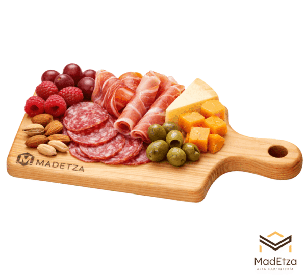 Tabla de Charcutería Personalizada de Pino 20x15 para Eventos | Madetza - Image 3