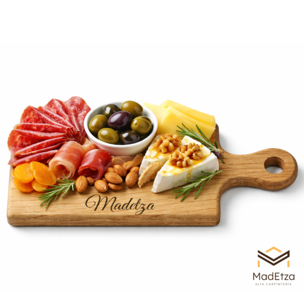 Tabla de Charcutería Personalizada de Encino 20x15 para Quesos y Carnes | Madetza - Image 3