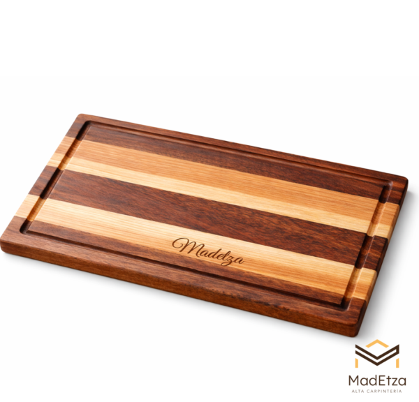 Tabla de Charcutería Personalizada de Parota y Encino 30x20 para Quesos | Madetza - Image 2