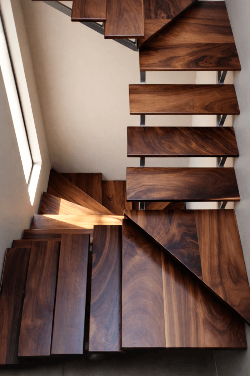 huellas-madera-escalera-guadalajara